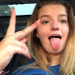 Meet your Posher, Kendall